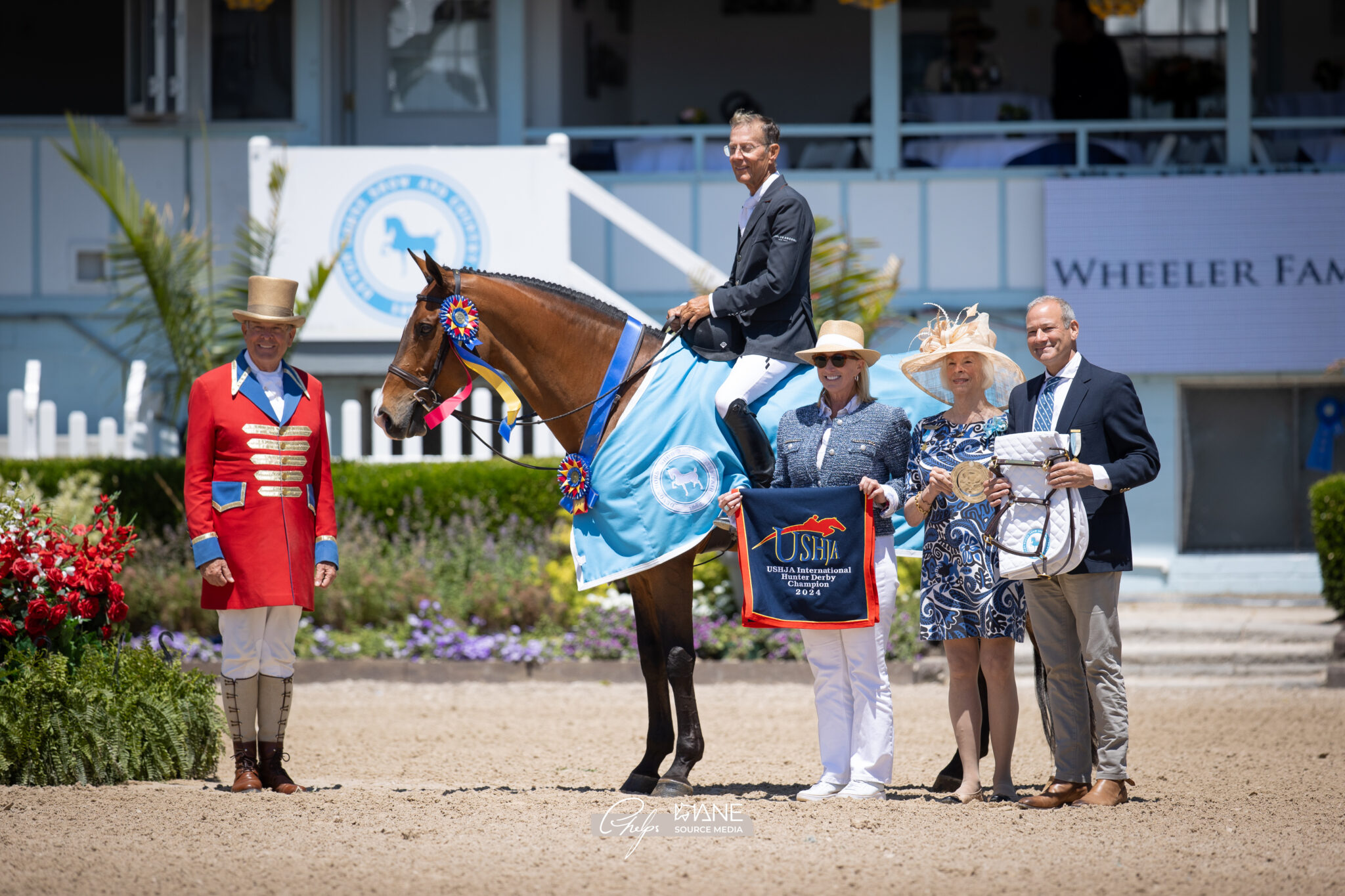 French Tops 25,000 International Hunter Derby with Lipke's Paradigm at